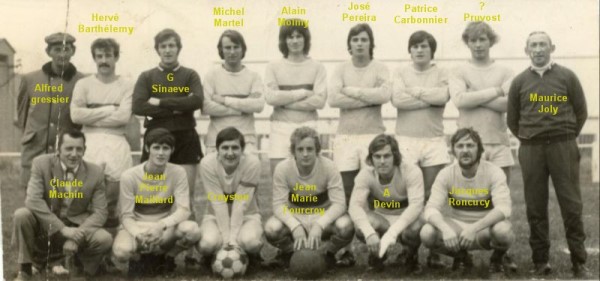 crbst_football0002